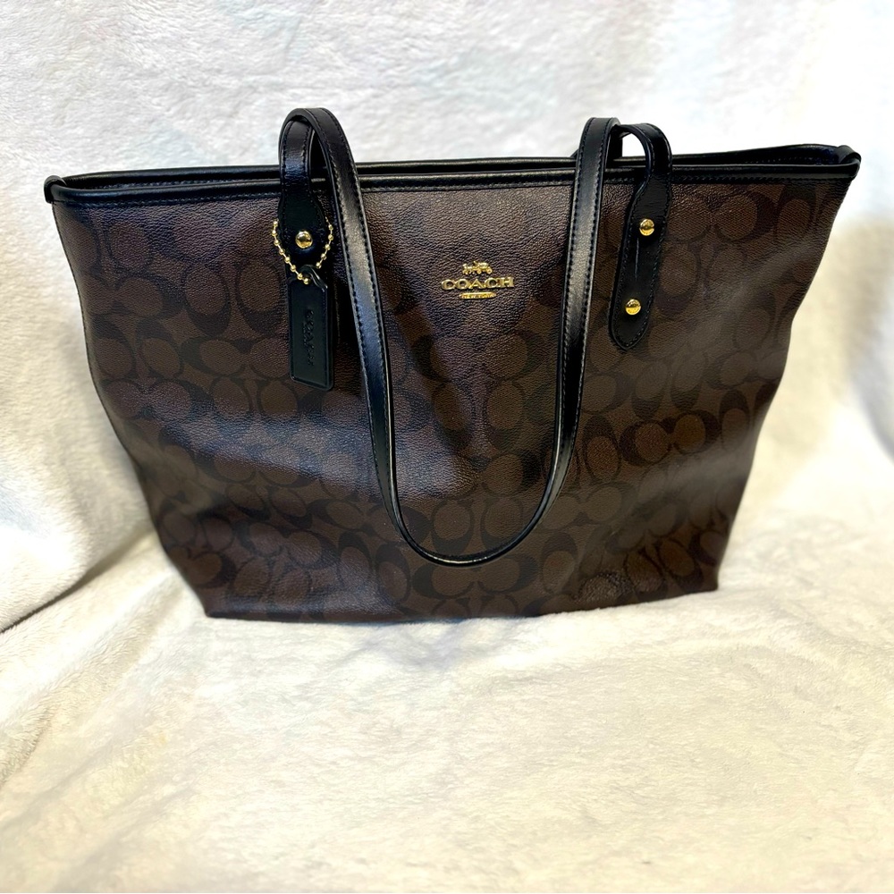 Dark Brown COACH Shoulder Bag